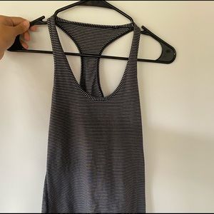 Athletic tank top